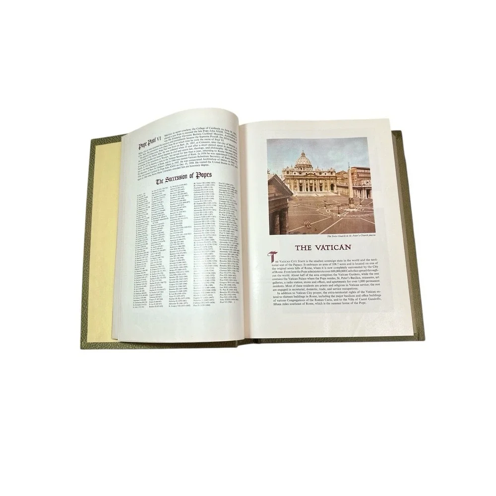 Vintage Heirloom Holy Bible Catholic NAB 1972-1973 Edition By Catholic Bible Pub